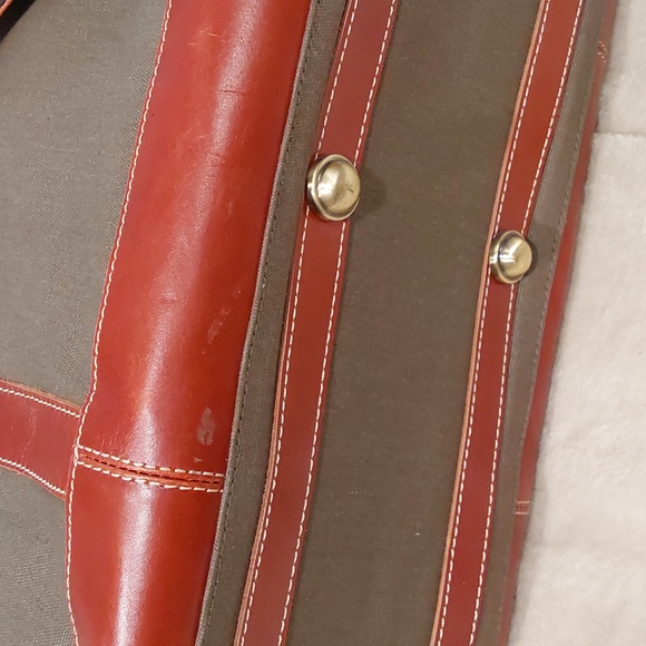 Canyon Outback Pine Canyon leather canvas duffel bag in forest green And cognac - Picture 10 of 16